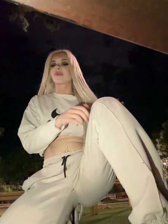 AlyssaFoxx_ cam recording