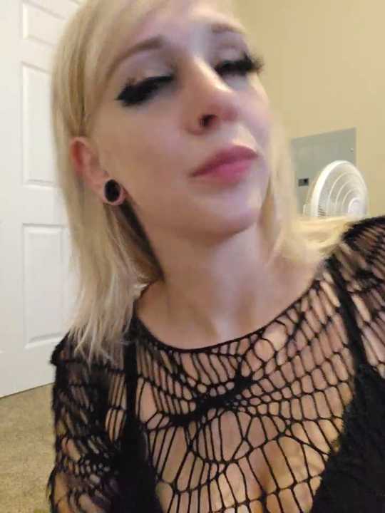 AmethystFoxx cam recording
