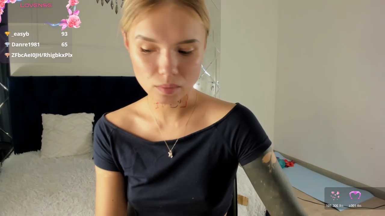 AmoreLune cam recording