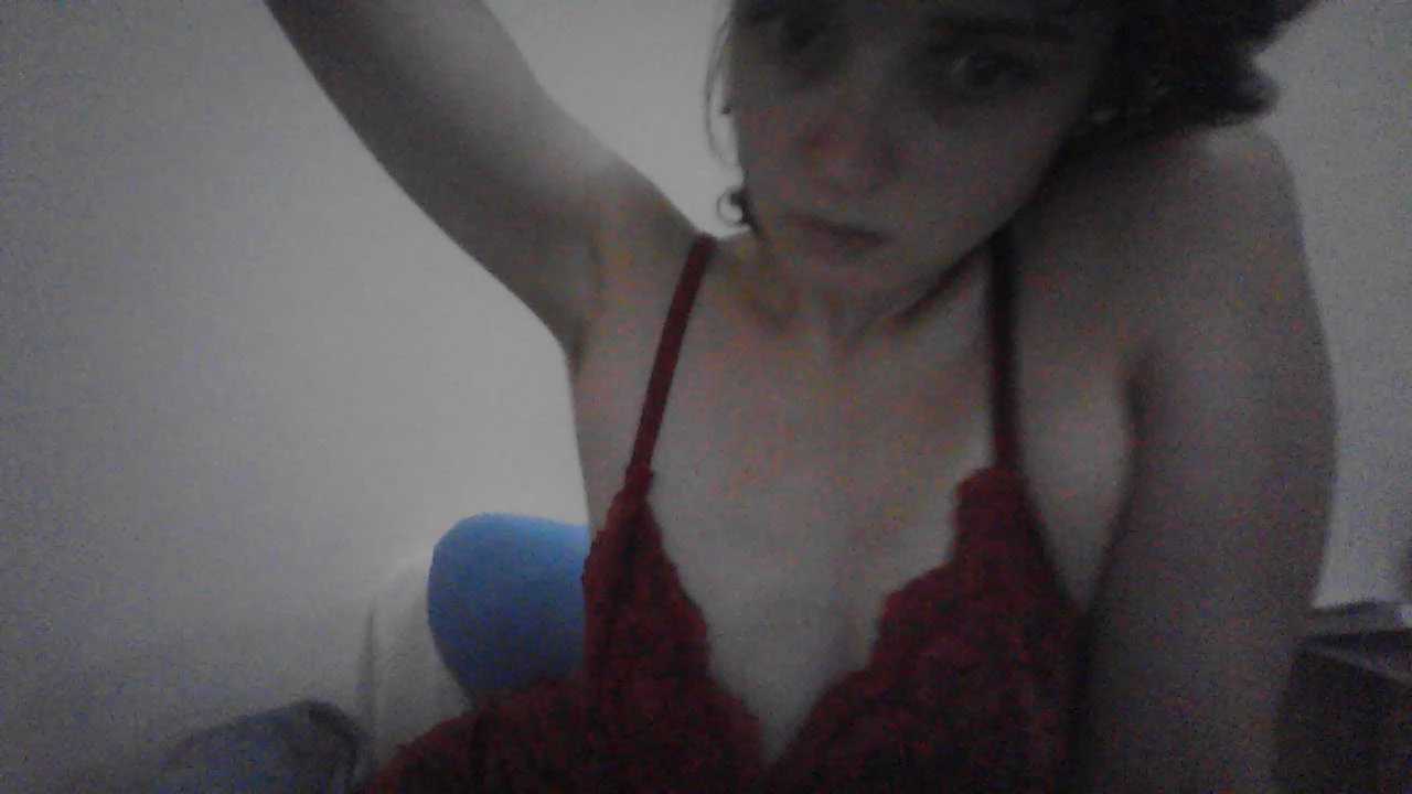 Amy01112 Stripchat recording – Oct 21, 2026
