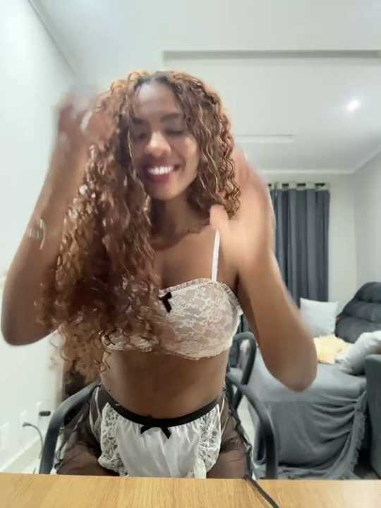 Angel_preta
