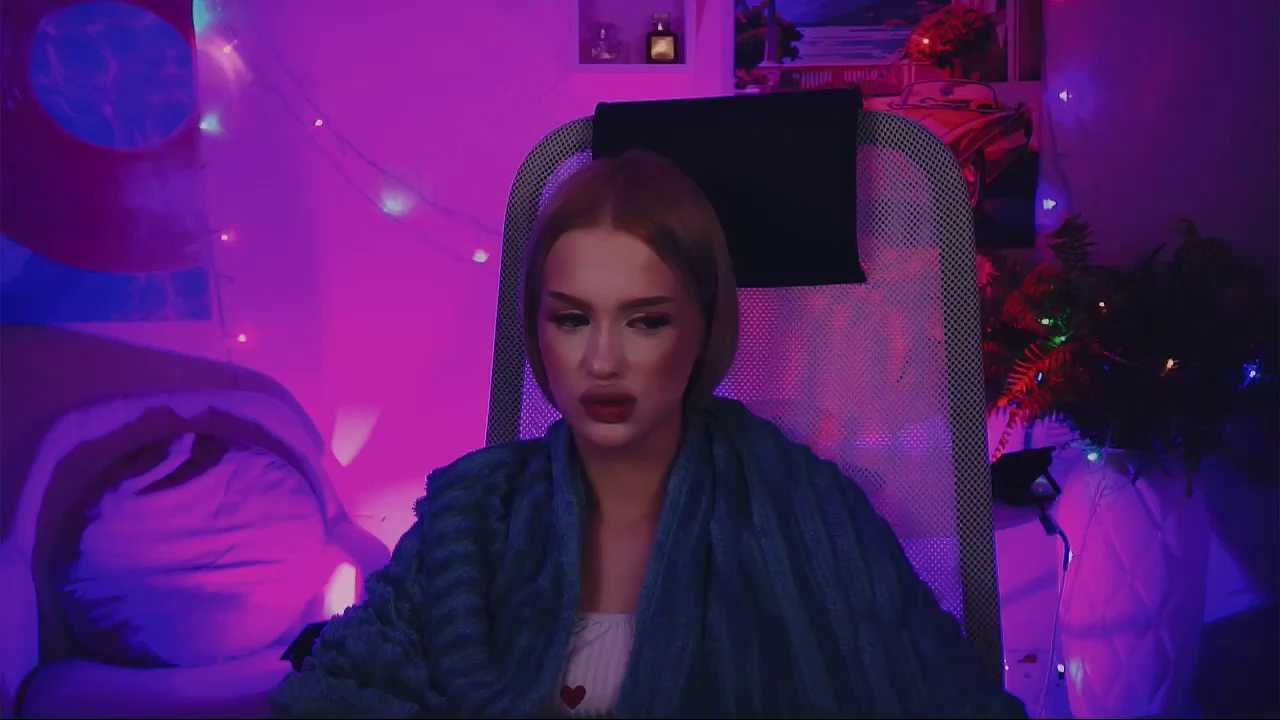 AngelaHolmes cam recording