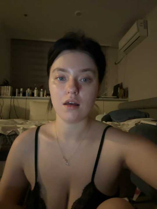 Angela_Fosterr Stripchat recording – Oct 14, 2026