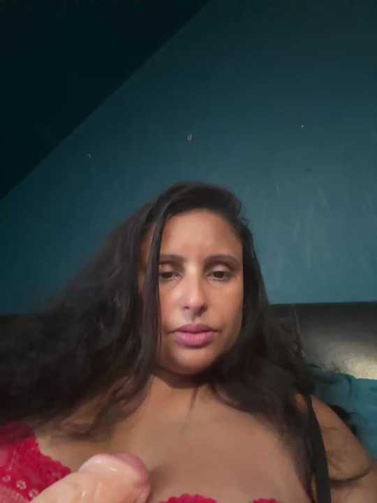 Angelaarayexx Stripchat recording – Oct 25, 2026