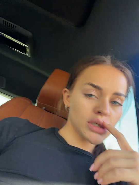 AngelinaTeller