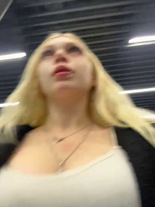 AngelinaTous cam recording