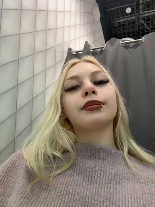 AngelinaTous cam recording