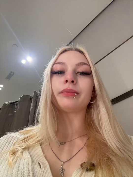 AngelinaTous Stripchat recording – Oct 18, 2026