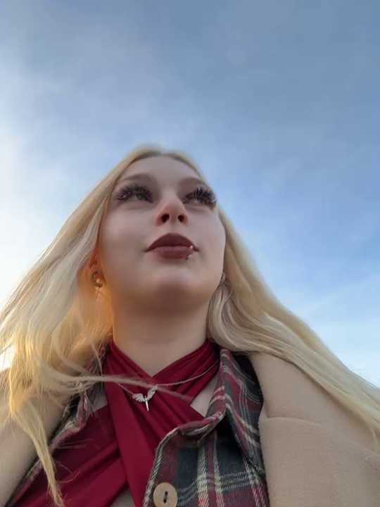 AngelinaTous cam recording