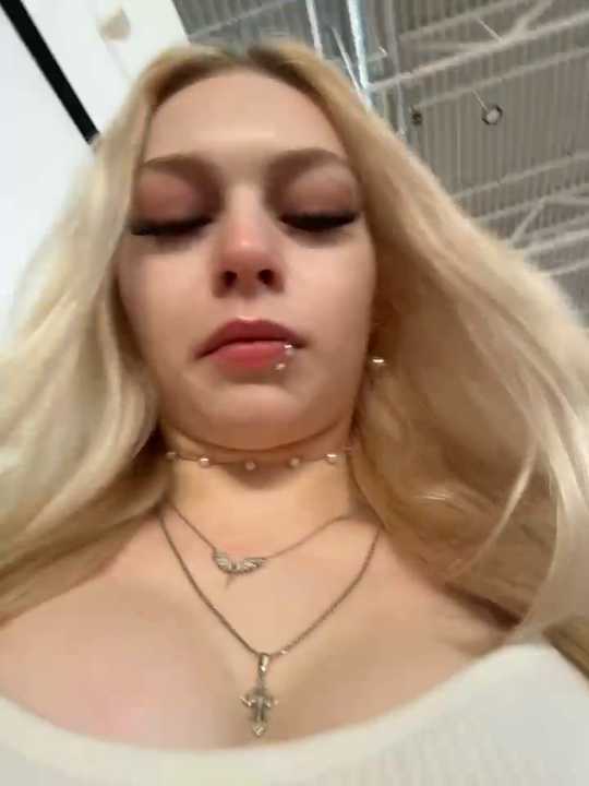 AngelinaTous Stripchat recording – Oct 19, 2026