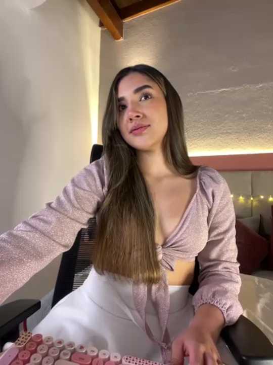 AniiRose