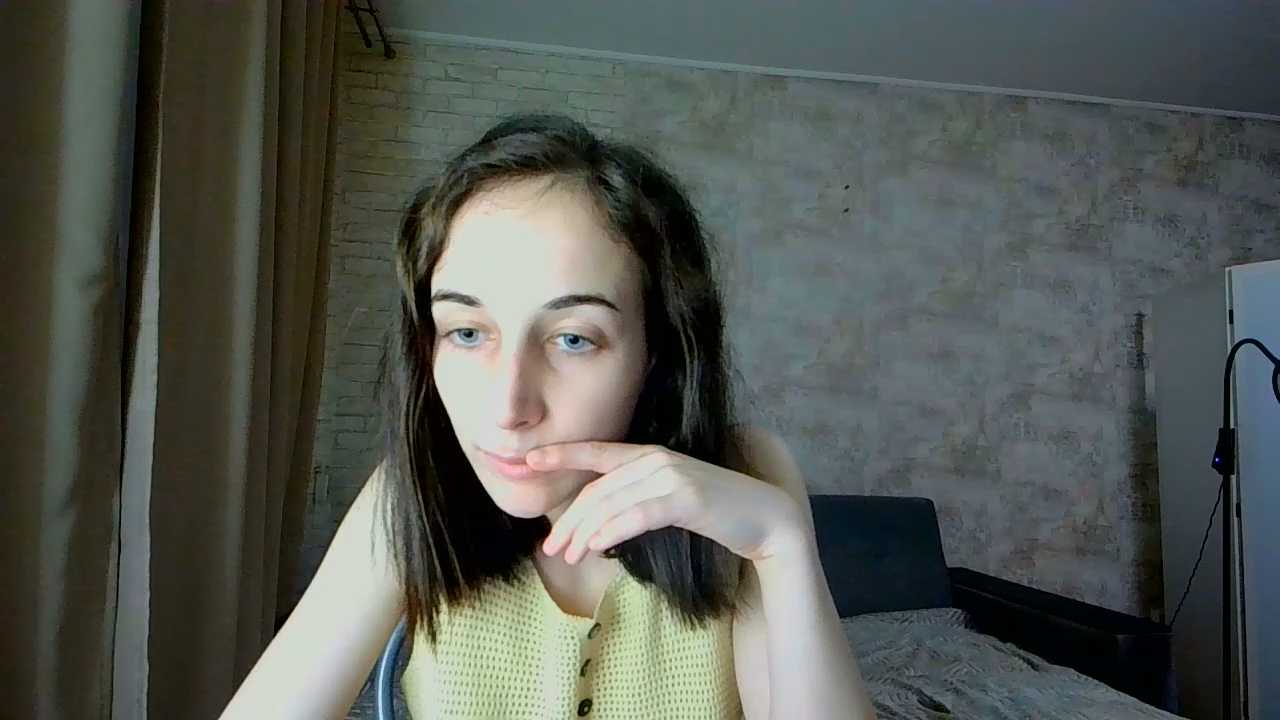 Anika_bloom cam recording