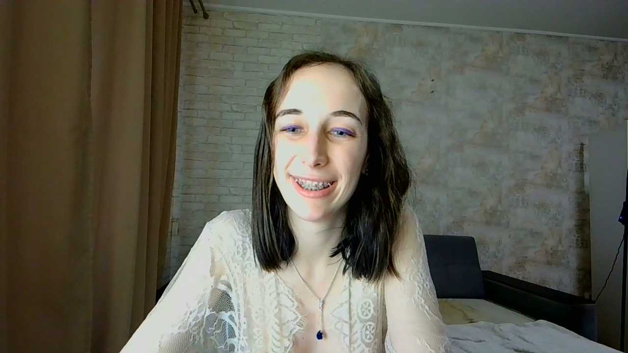 Anika_bloom cam recording