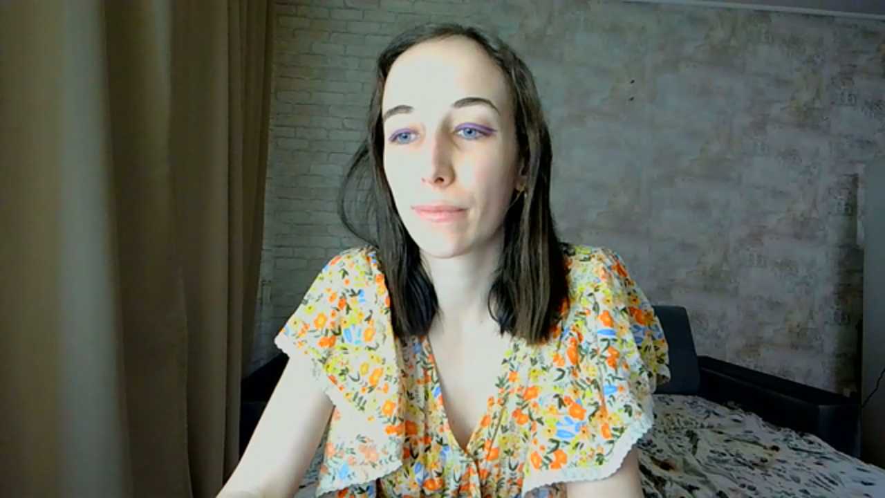 Anika_bloom