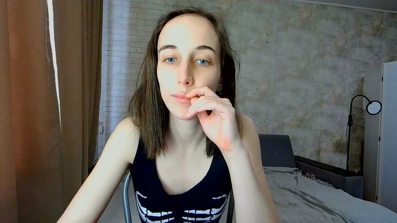 Anika_bloom cam recording