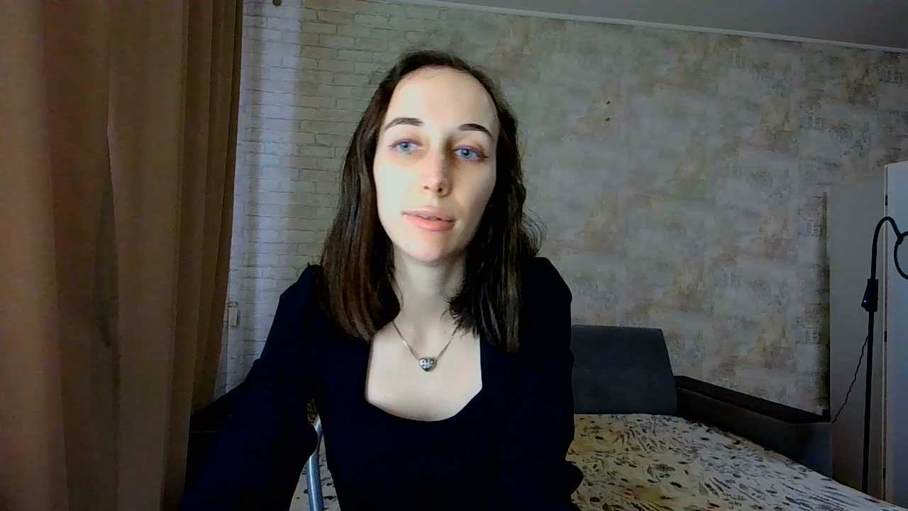 Anika_bloom cam recording