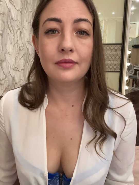 AnnaBri