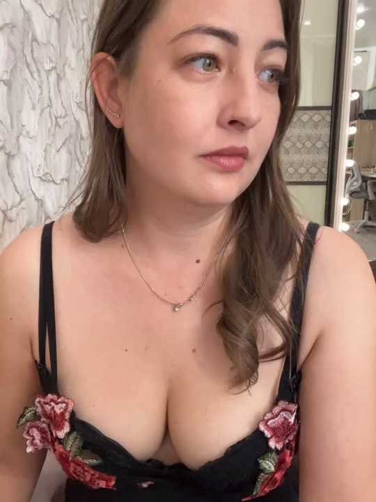 AnnaBri