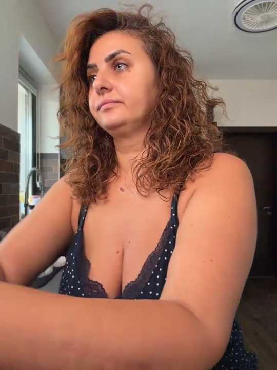 AnneKane Stripchat recording – Oct 14, 2026