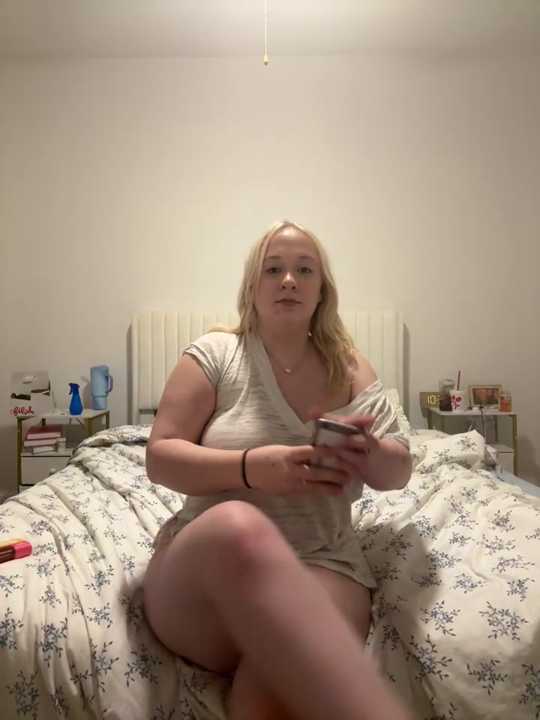 AnnieAscott