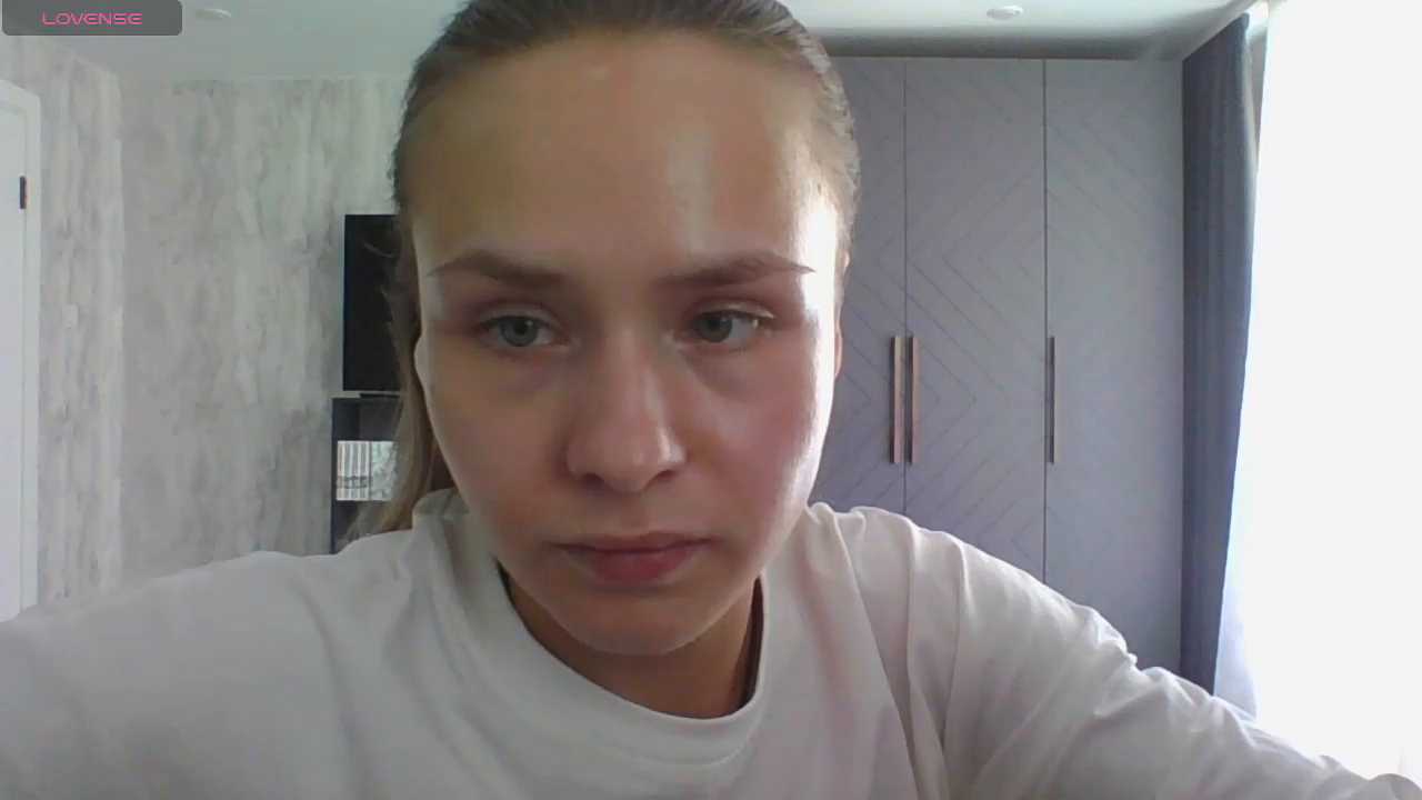 Annie_Cohn cam recording