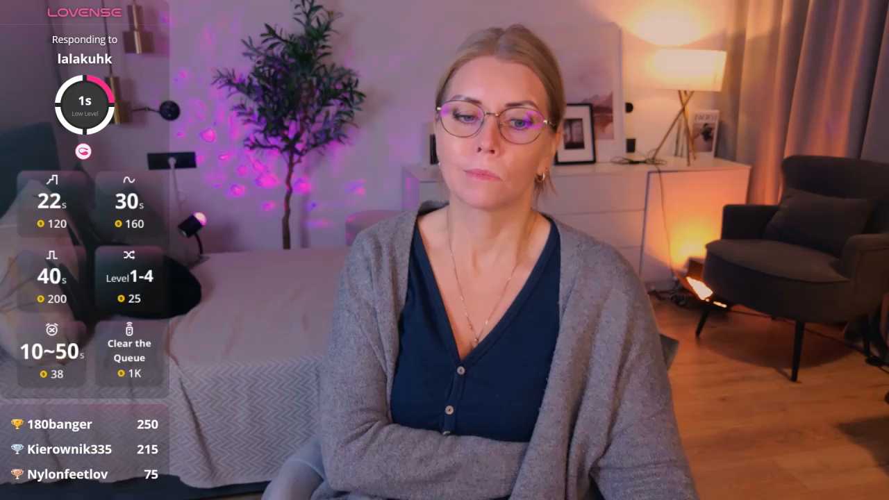 Annie_Light cam recording