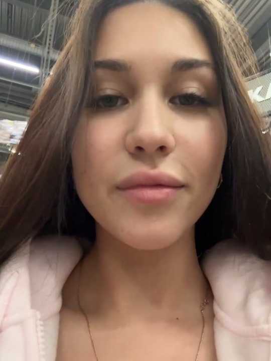 Anyway Stripchat recording – Oct 15, 2026