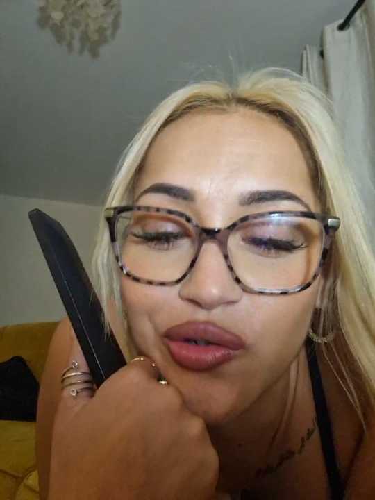 ArabellaLuxx