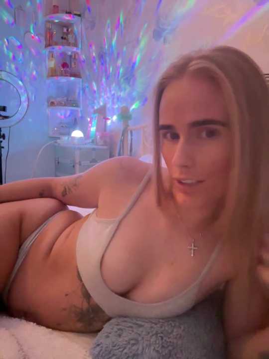 Arabellapeachx