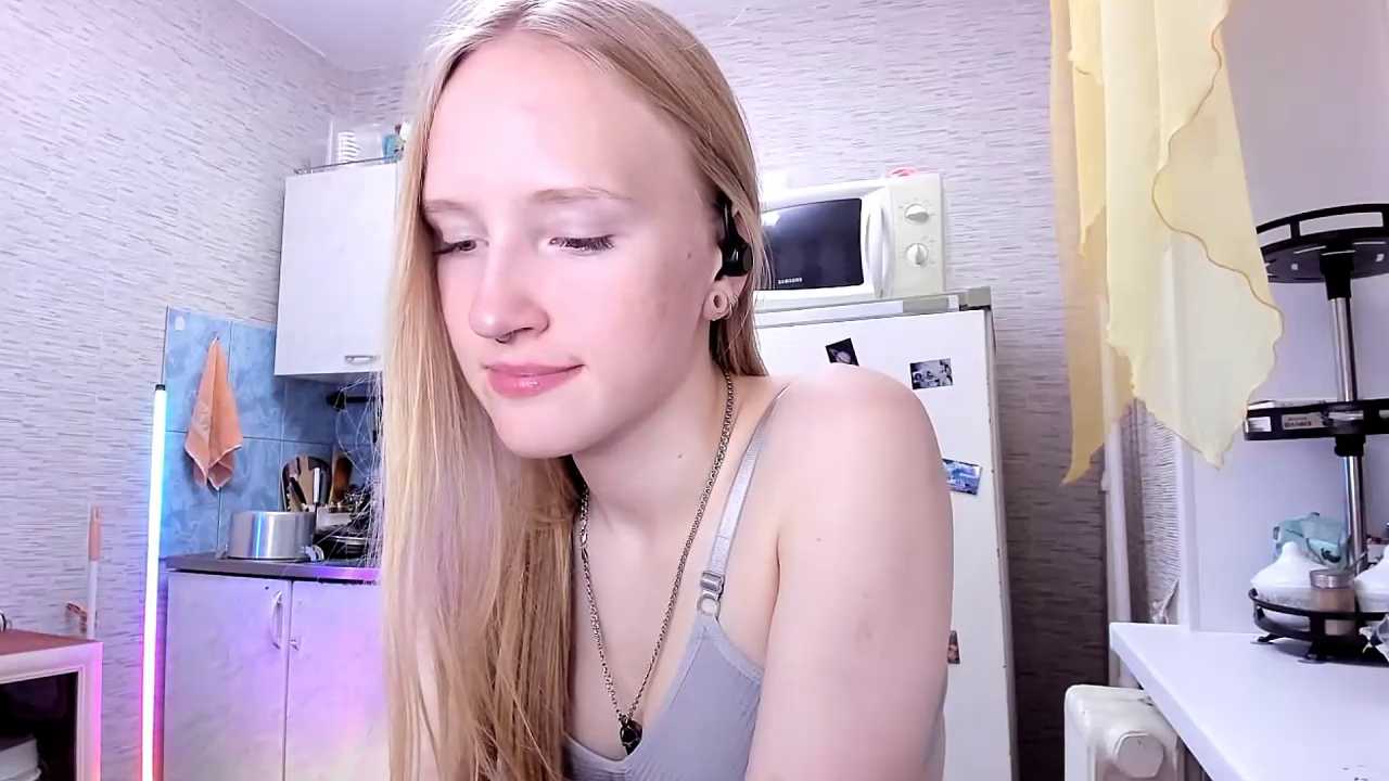 ArianaVellor cam recording