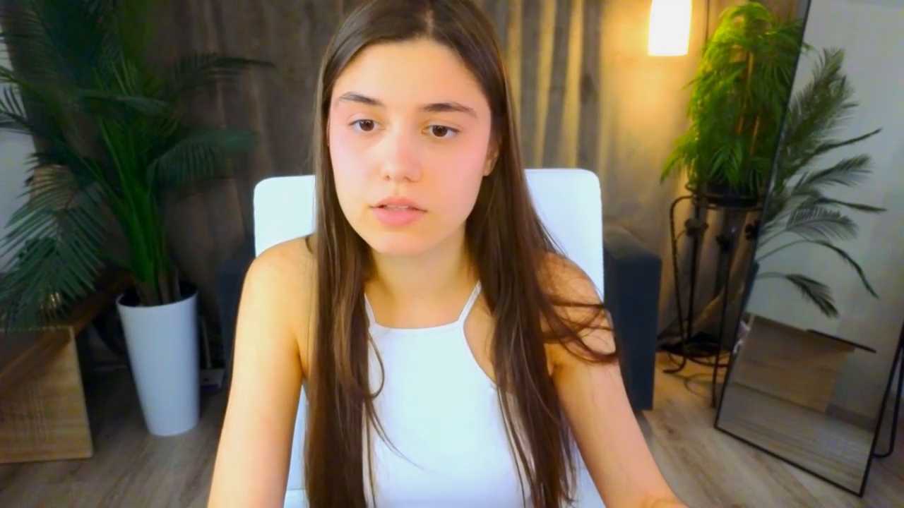Arianaaallens_ cam recording