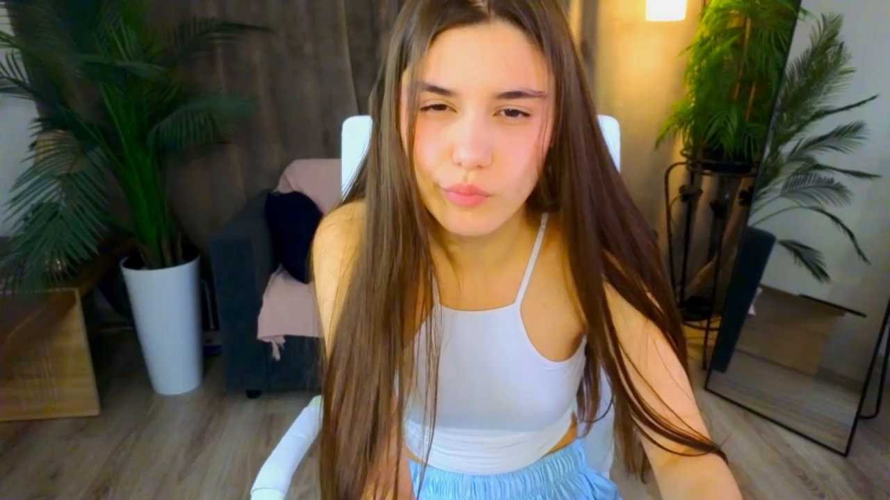 Arianaaallens_ cam recording