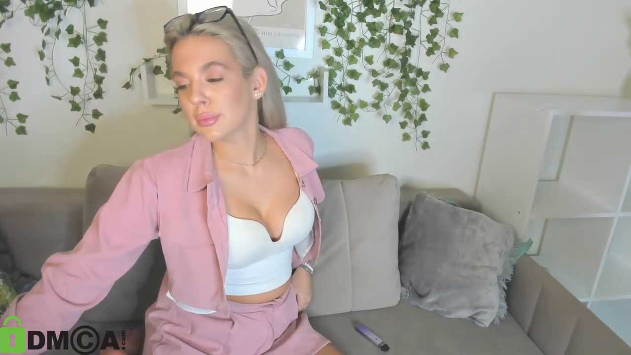 AriellaFae cam recording