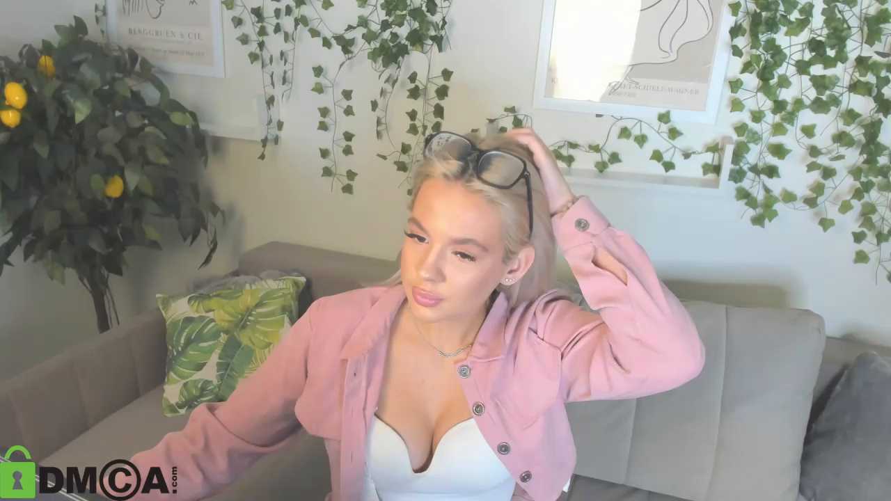 AriellaFae cam recording