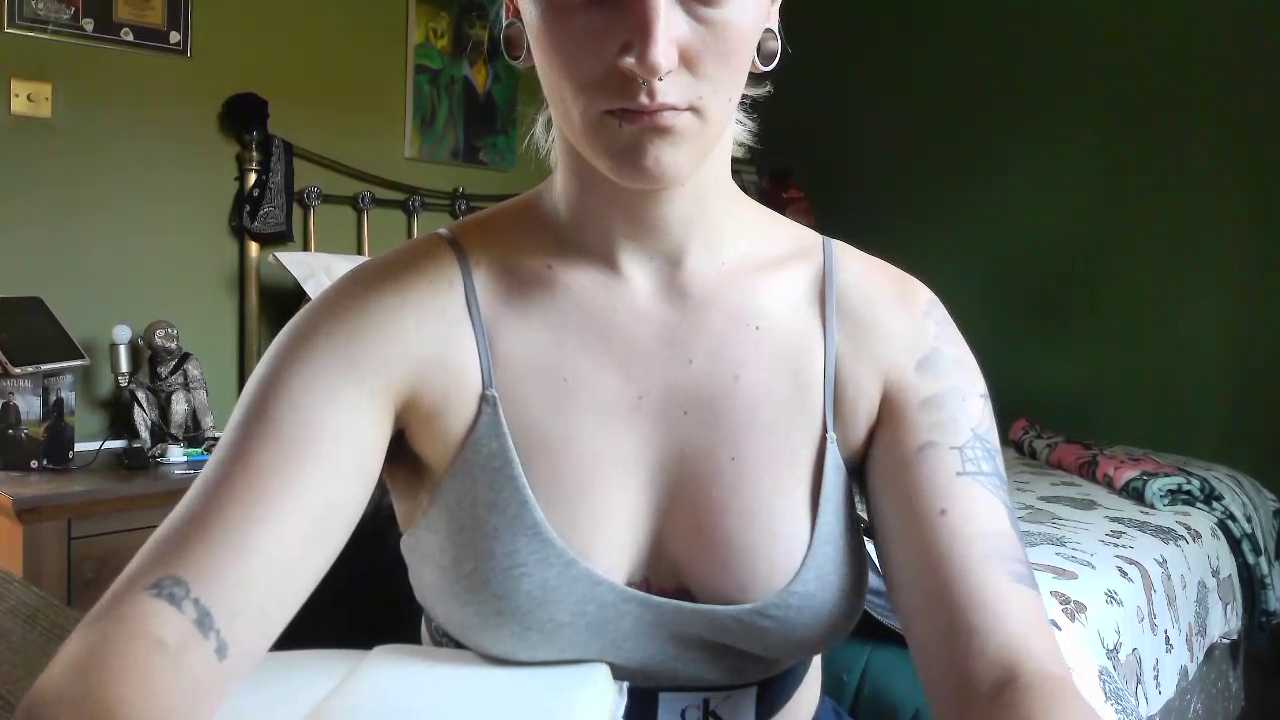 AshleyBankss_