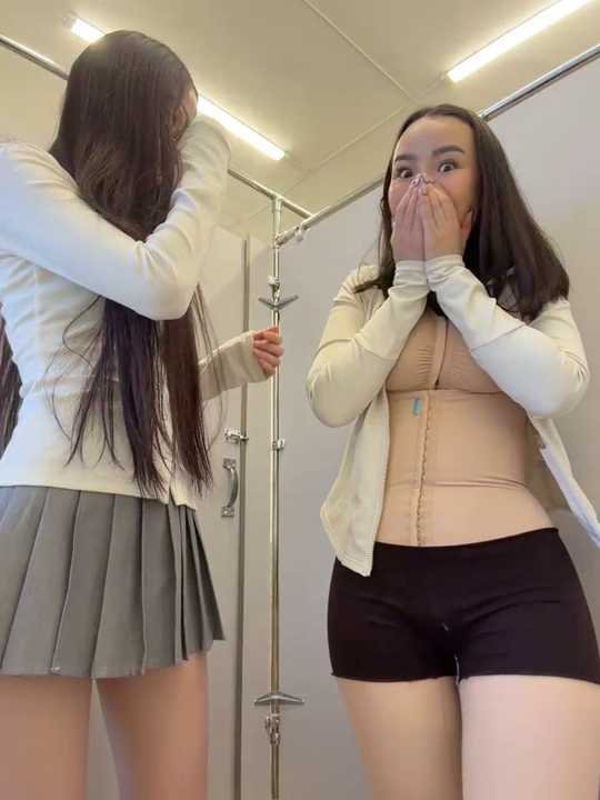 Asian_Asami