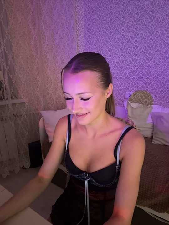 Audrey_stonee Stripchat recording – Oct 24, 2026