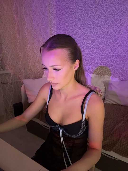 Audrey_stonee Stripchat recording – Oct 24, 2026