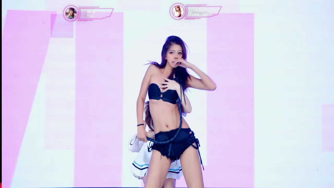 Ava-007 cam recording