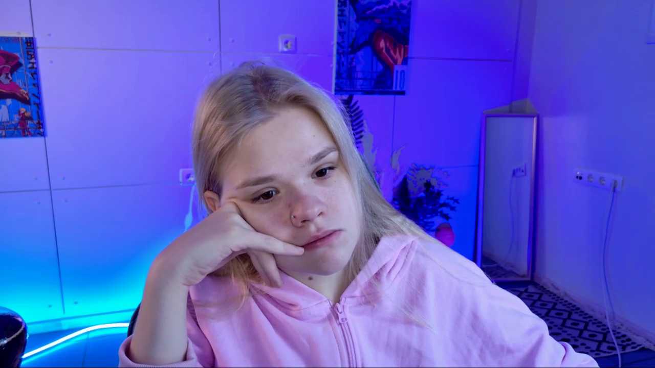 Aylin_kitty cam recording