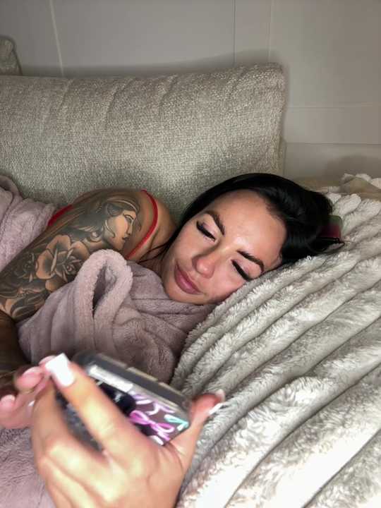 BELLABLACKXUK cam recording