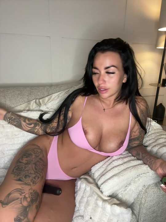 BELLABLACKXUK cam recording