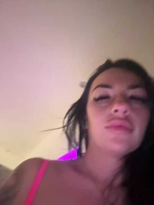 BELLABLACKXUK cam recording