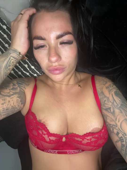 BELLABLACKXUK cam recording