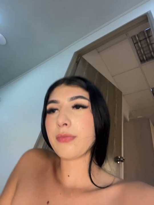 BadLilAngelXXX cam recording