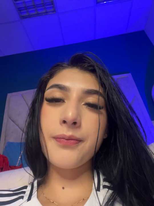 BadLilAngelXXX cam recording