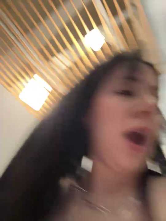 Bad_Girl_Elly cam recording