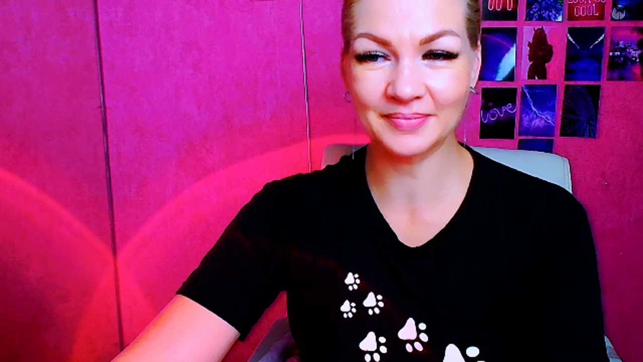 Baddy_Girl_