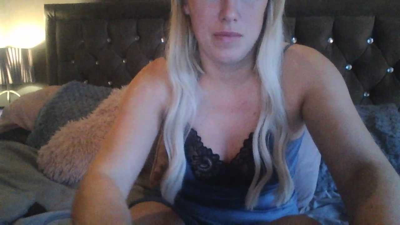 Bambi_Unicorn cam recording