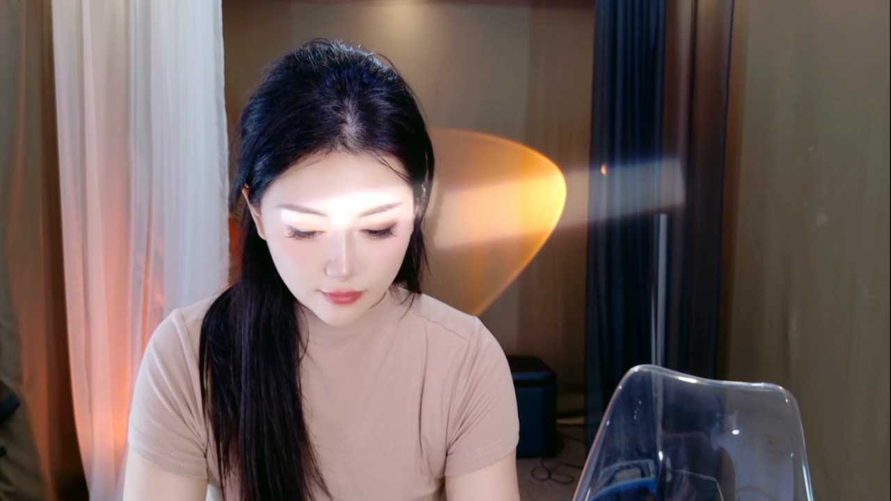 Banana-Milk69 cam recording